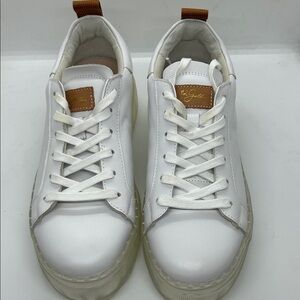 42 Gold Glee White Leather Womens Size 8 Platform Athletic Shoes NWOT